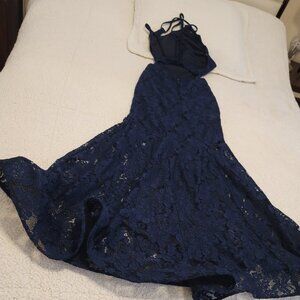 Evening Dress, size 6, Navy Blue, Xscape Made in USA